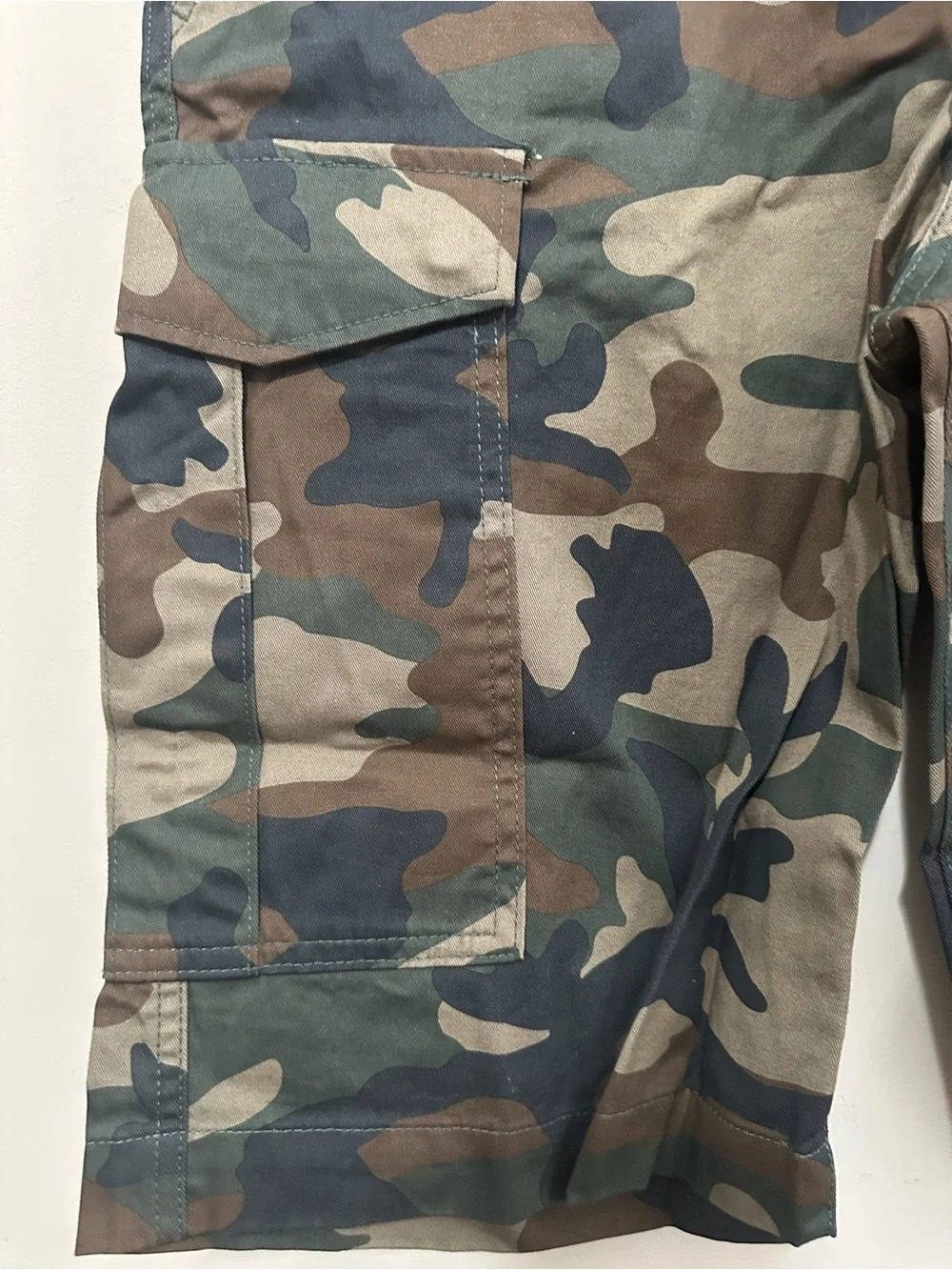 True Religion Camo Cargo Shorts Men’s Size 30 NWT Military Utility Cotton